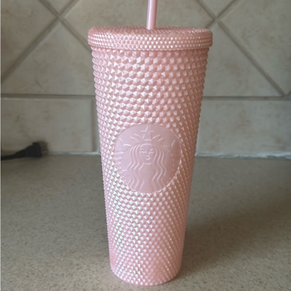 💖 NWOT Pink Starbucks 24 oz. Tumbler Cup GREAT for Valentine’s Day!!